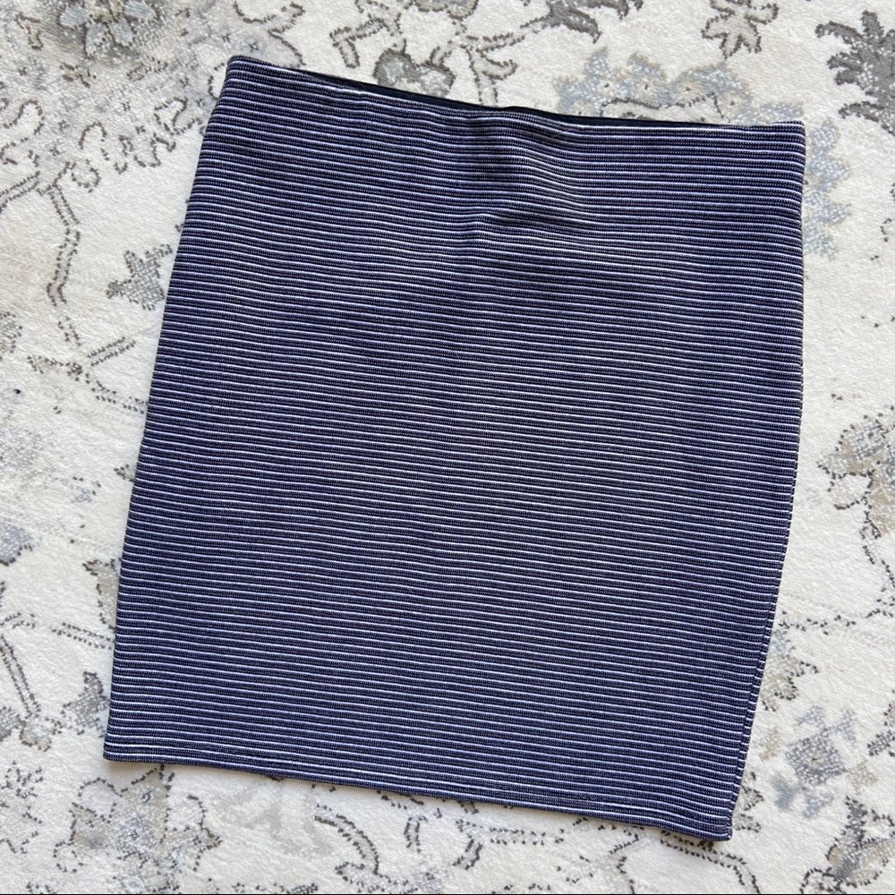 LOFT Striped Pencil Skirt